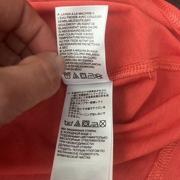 The North Face FlashDry Tee - Picture 9 of 10